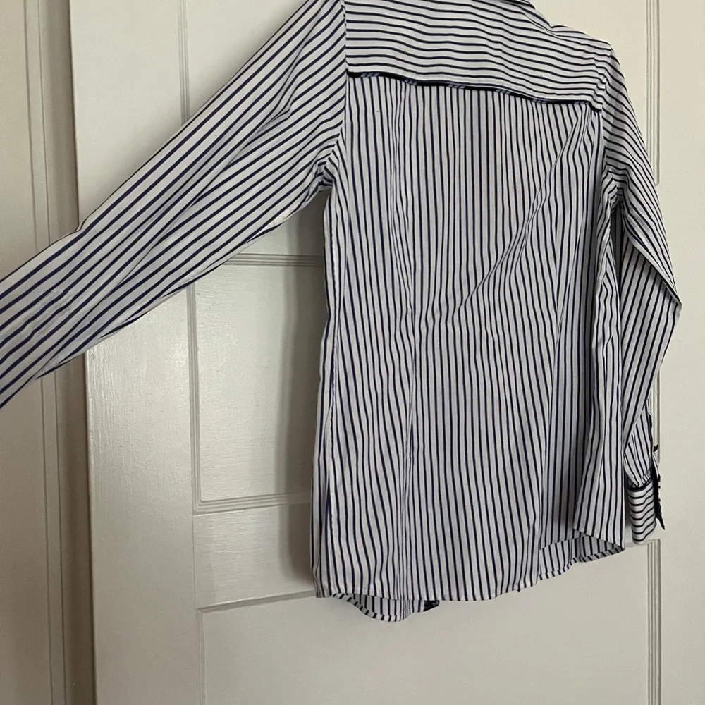 EUC Brooks Brothers red fleece button-down, size 2, blue and white stripes - Picture 6 of 7